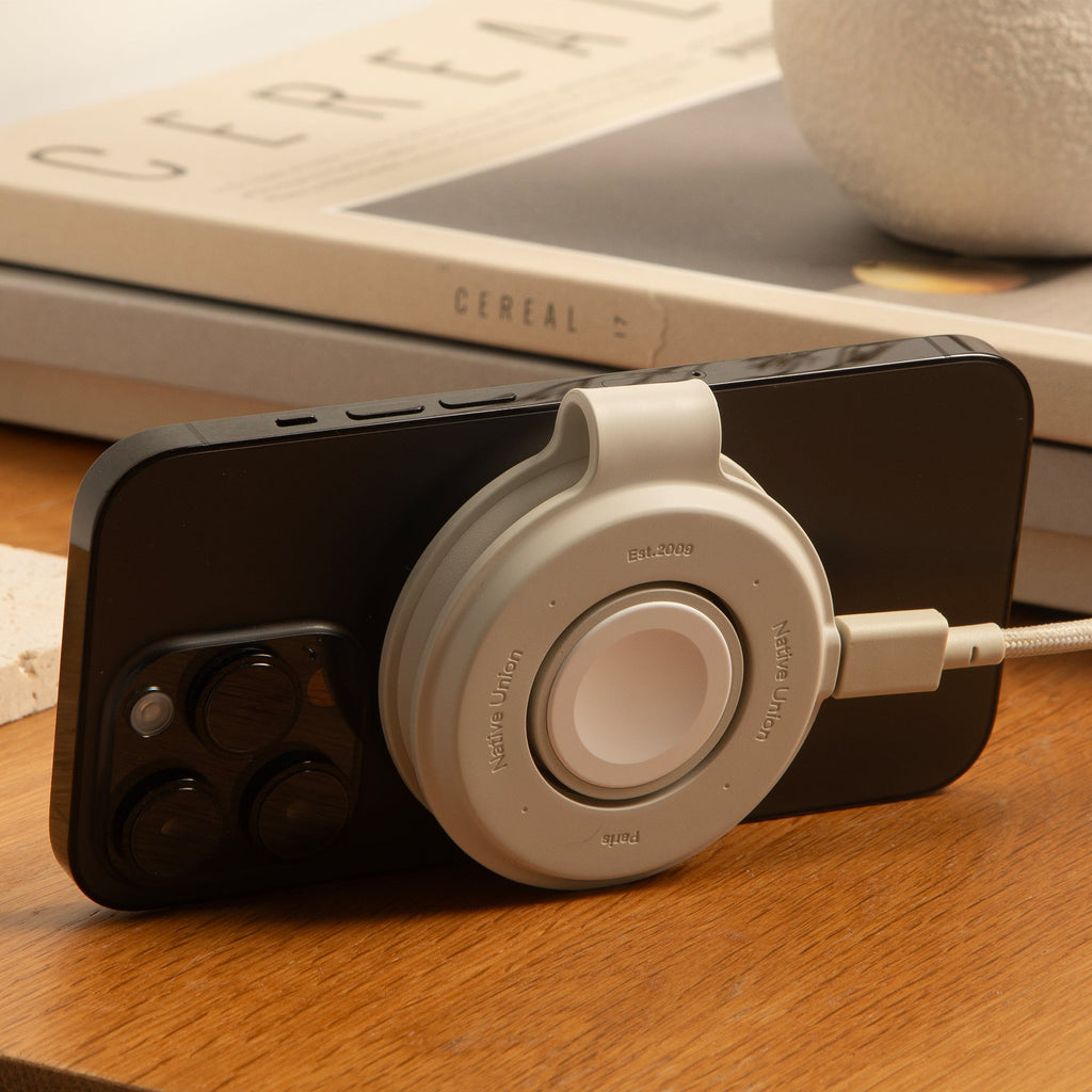 Voyage 2in1 Magnetic Charger