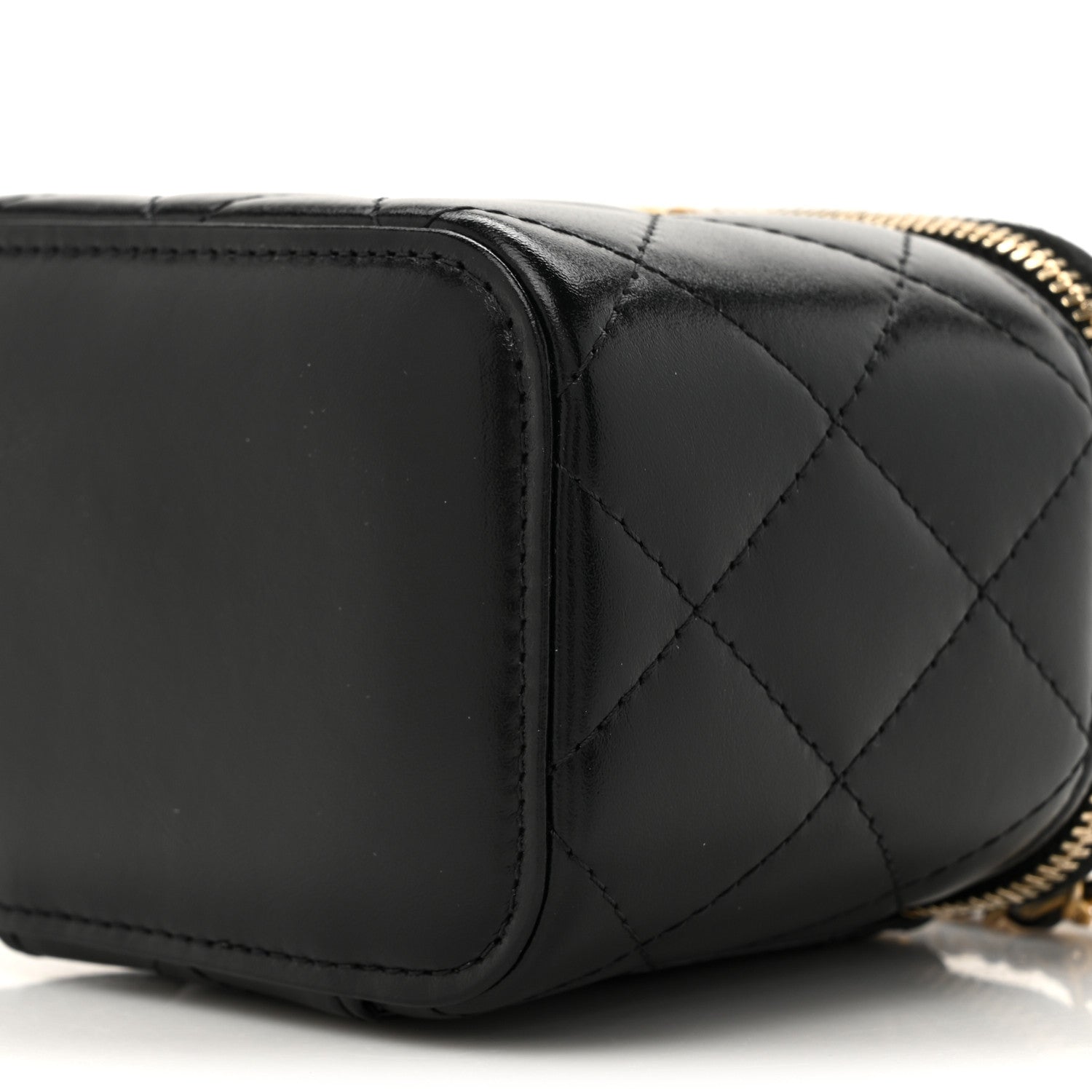 Calfskin Quilted Mini Perfect Fit Vanity Case With Chain Black