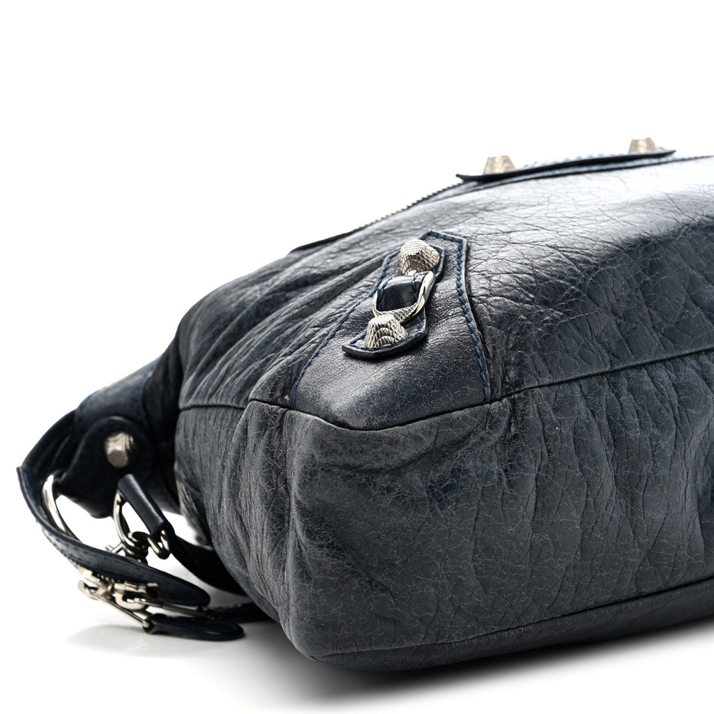 Agneau Giant 12 Silver Hardware Town Bleu Obscur