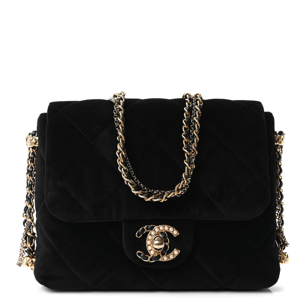 Velvet Quilted Crush On Chains Flap Bag Black