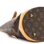 Monogram Petit Bucket 23