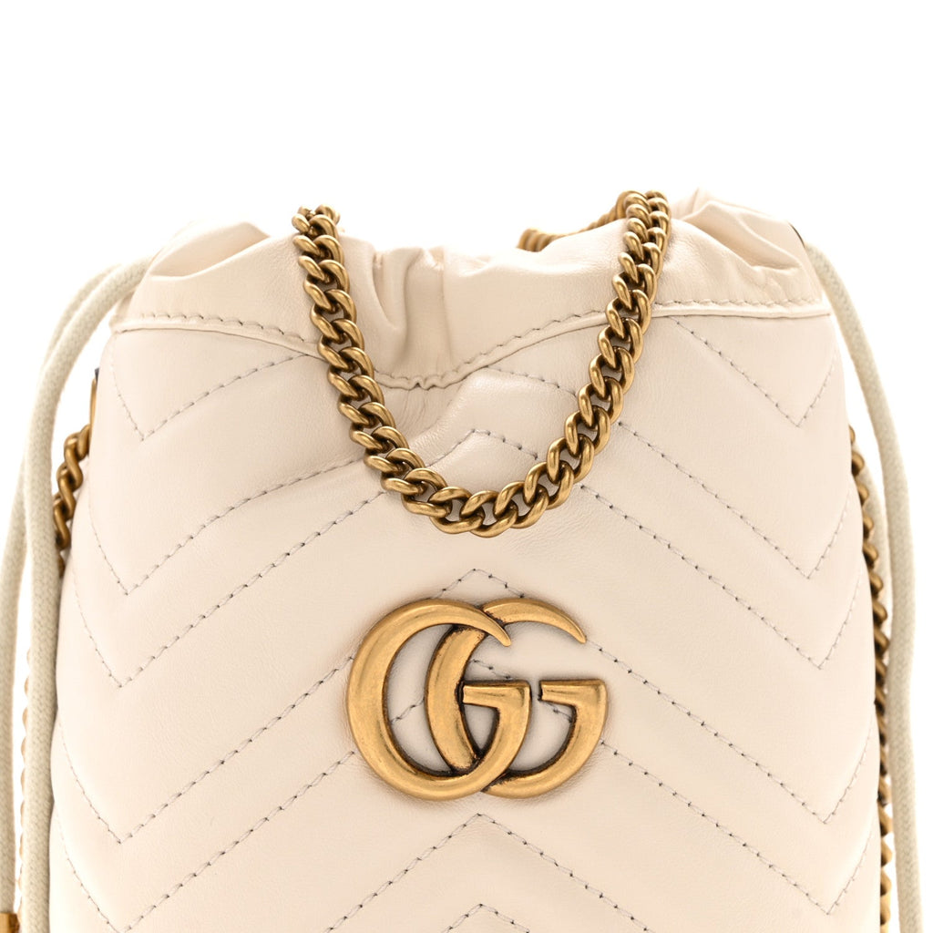 Calfskin Matelasse Mini GG Marmont 2.0 Bucket Bag White