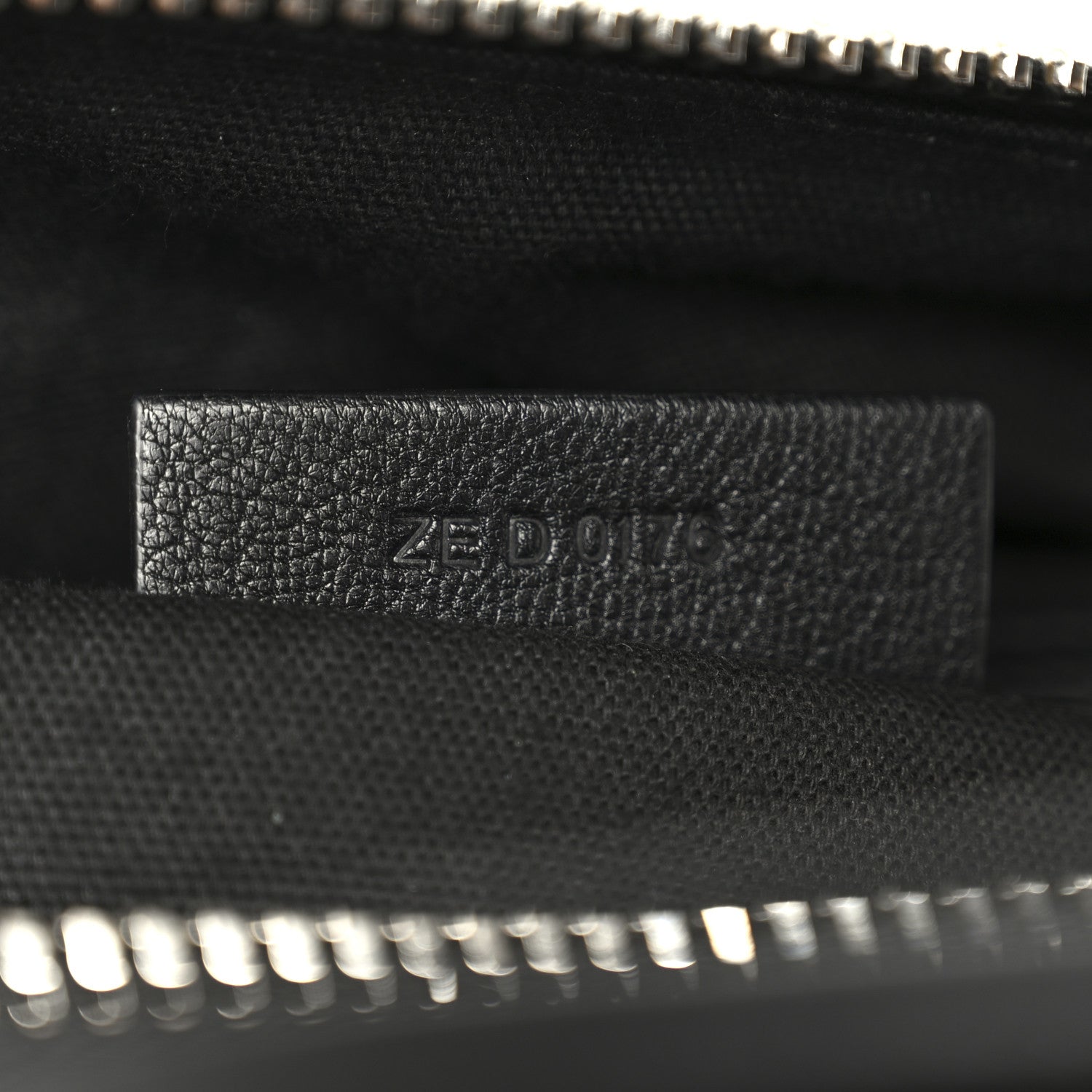 Sugar Goatskin Small Antigona Black