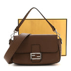 Cuoio Roma Sellerissima Nappa Sintetica Tape Stitch Baguette Fettuccia