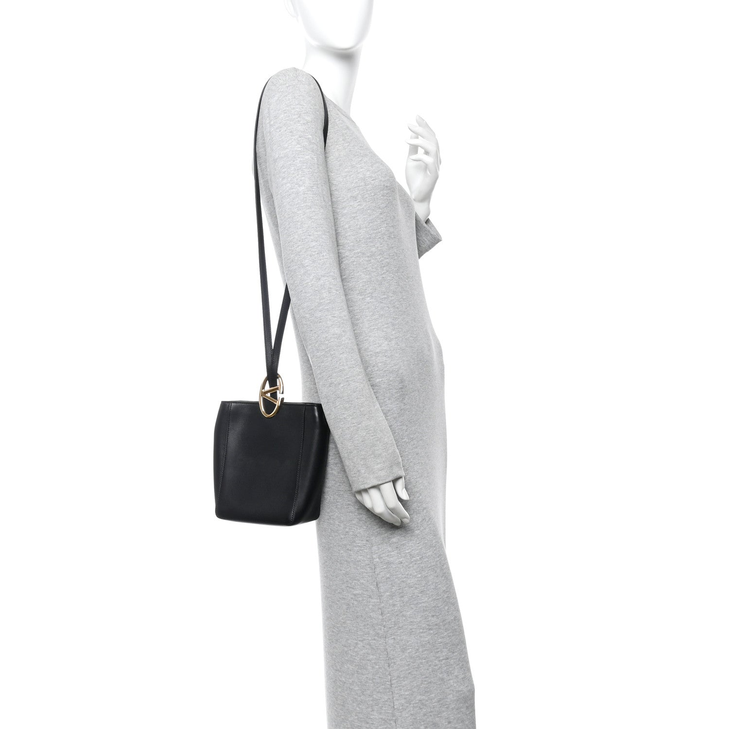 Nappa VLogo Bold Bucket Bag Black