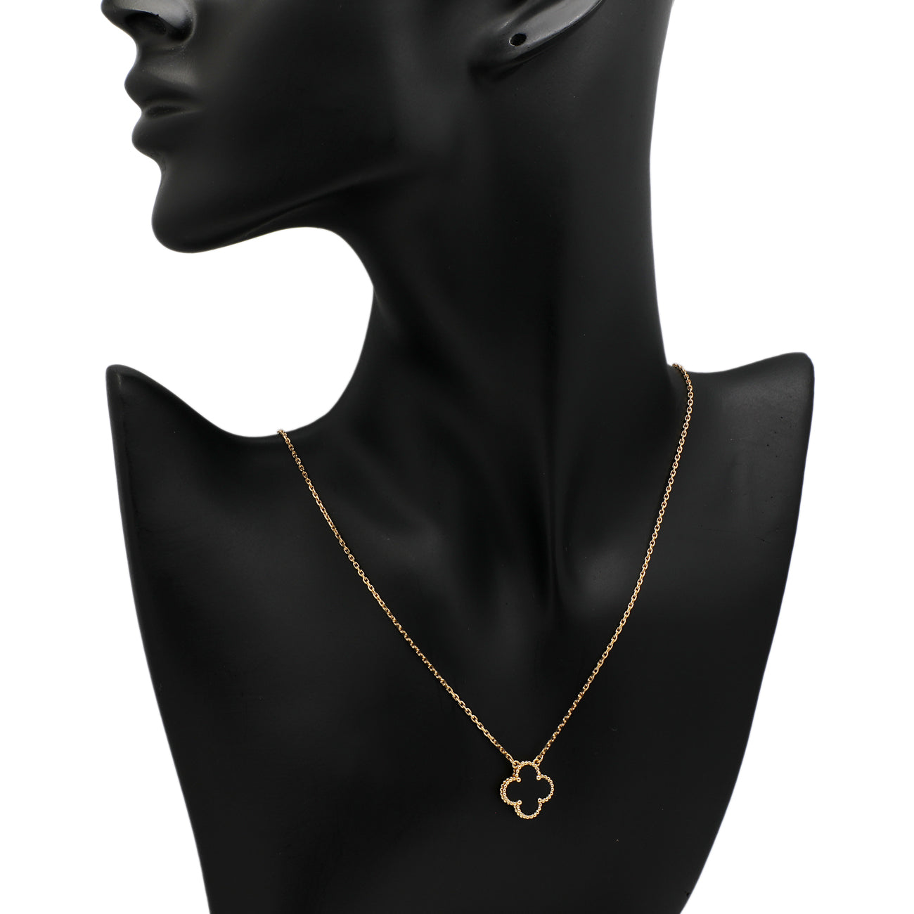 Van Cleef & Arpels Vintage Alhambra Anhänger aus 18 Karat Gelbgold & Onyx