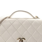 Caviar Quilted Medium Business Affinity Flap White