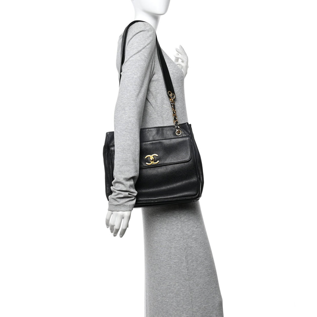 Caviar CC Flap Shoulder Bag Black