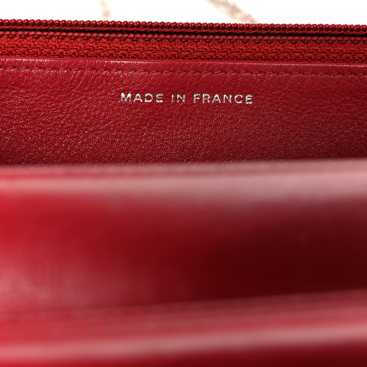 Caviar Timeless CC Wallet on Chain WOC Red