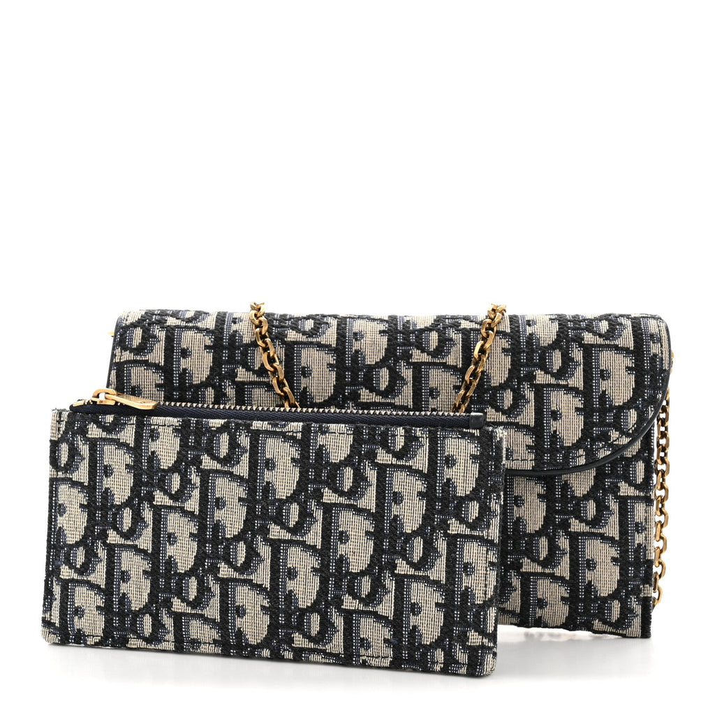 Oblique Saddle Chain Long Wallet Blue