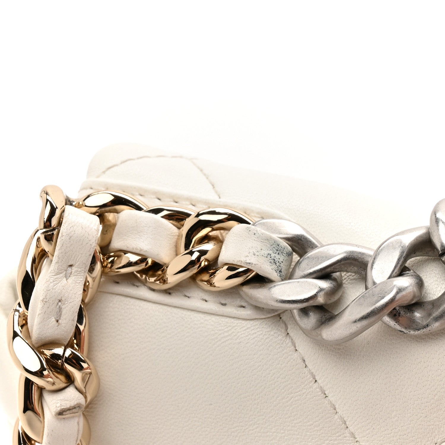 Lambskin Quilted Medium Chanel 19 Flap White