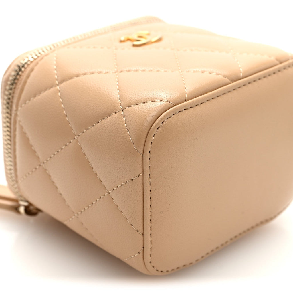 Lambskin Quilted Pearl Crush Mini Vanity Case With Chain Beige