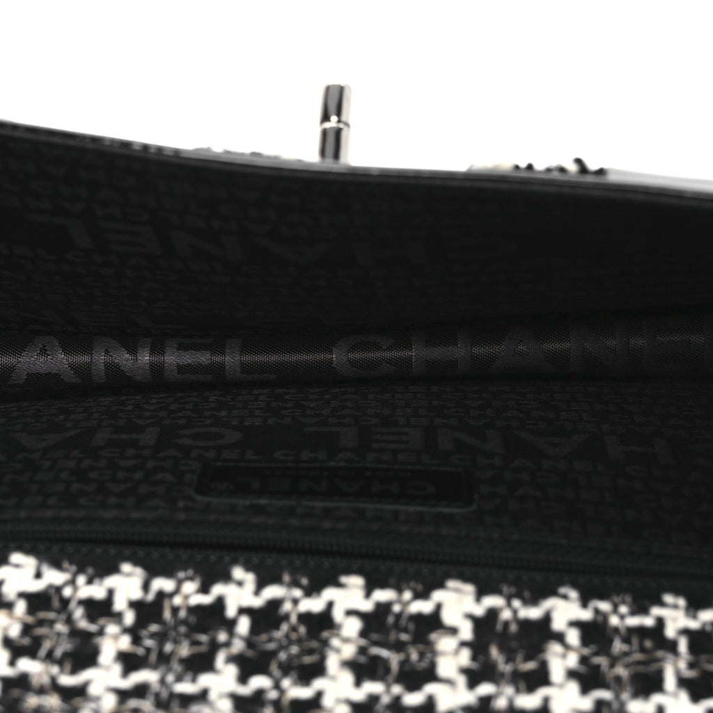 Tweed Patent Quilted Rectangular Flap Black White