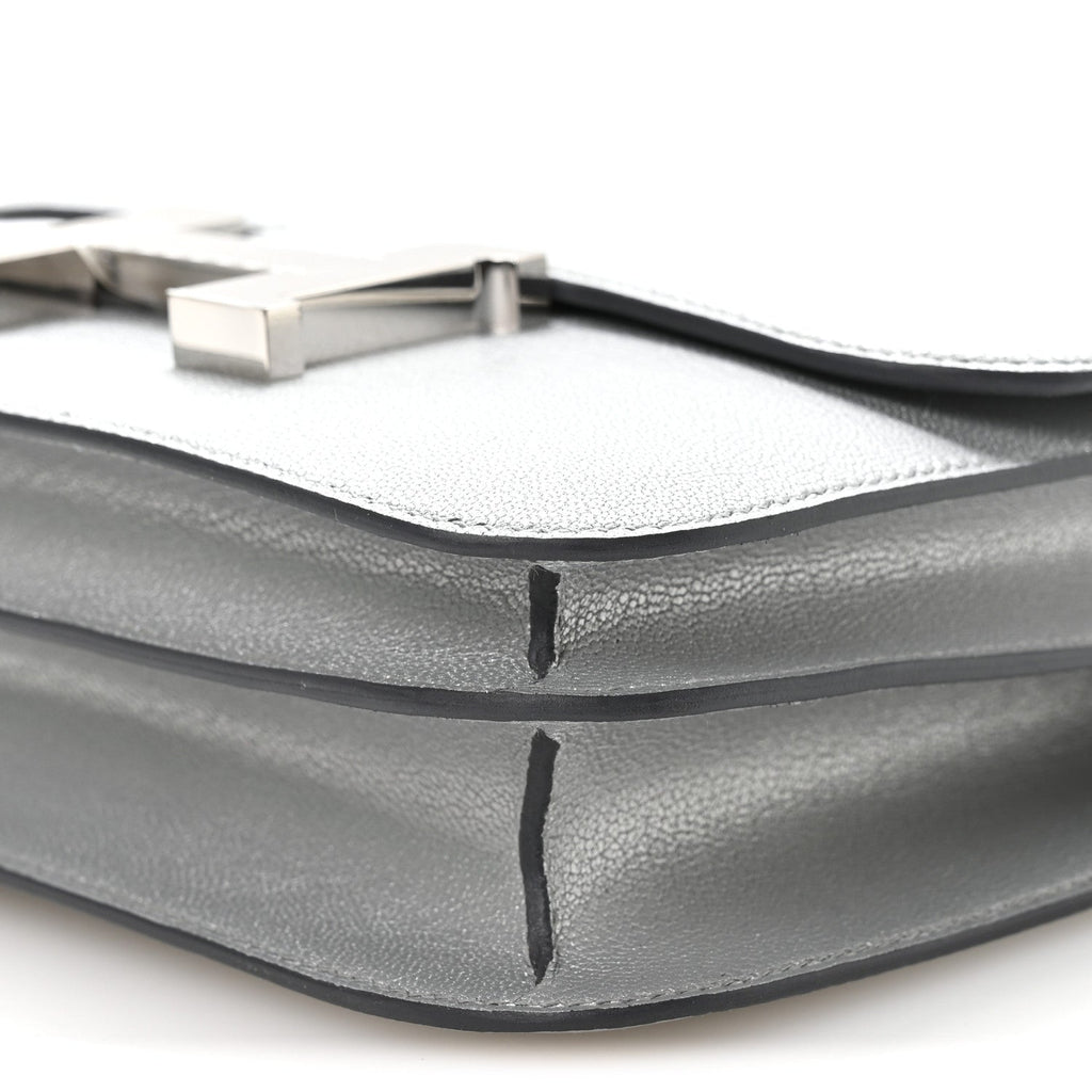 Metallic Chevre Chamkilight Constance 18 Argent