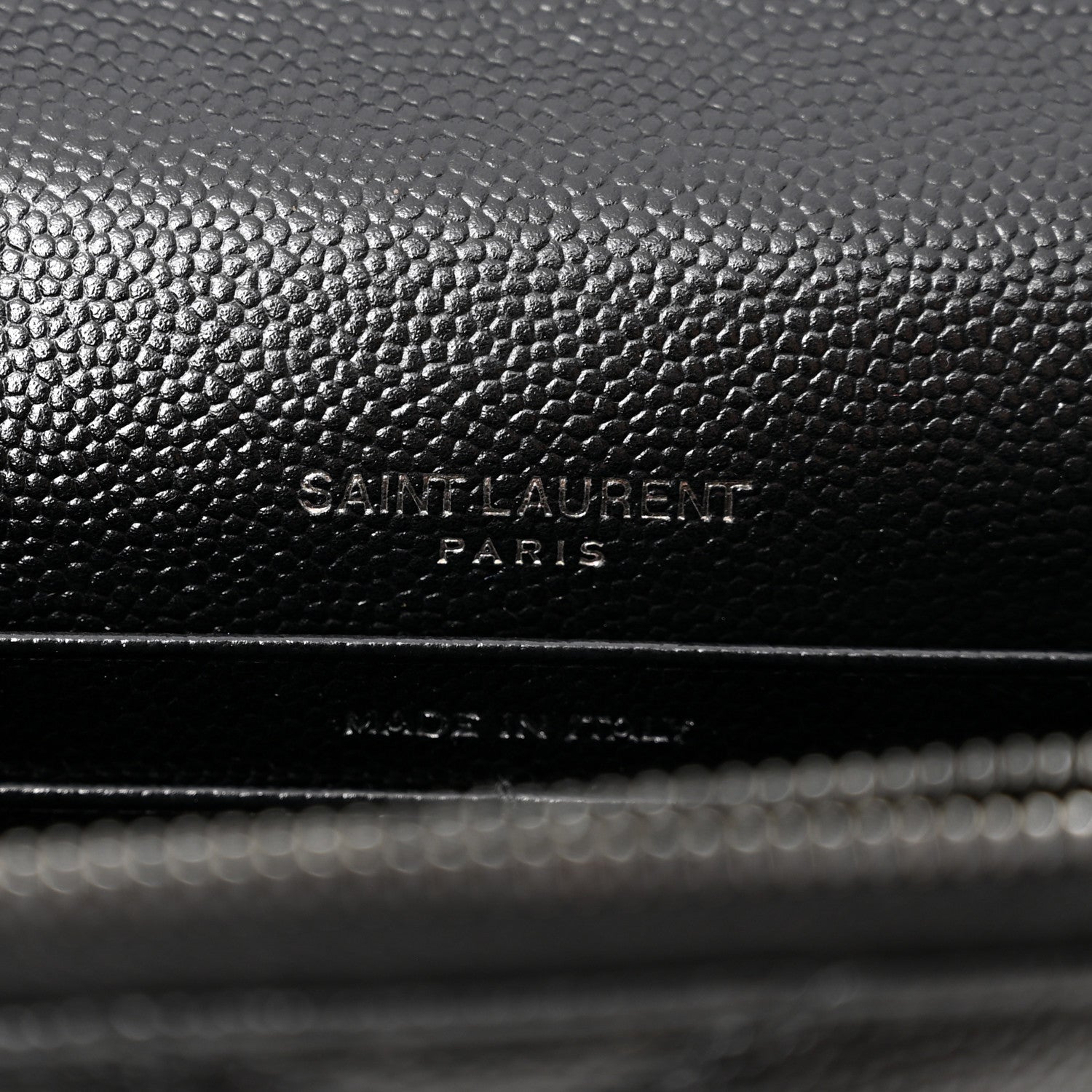 Grain De Poudre Matelasse Chevron Monogram Monochrome Envelope Chain Wallet Black