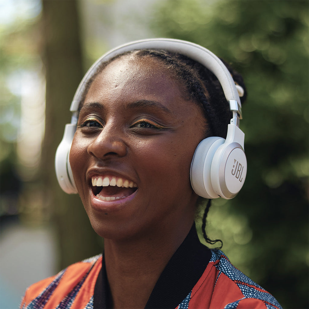 JBL Live 670NC Wireless On-Ear Adaptive Noise Cancelling Headphones (White)