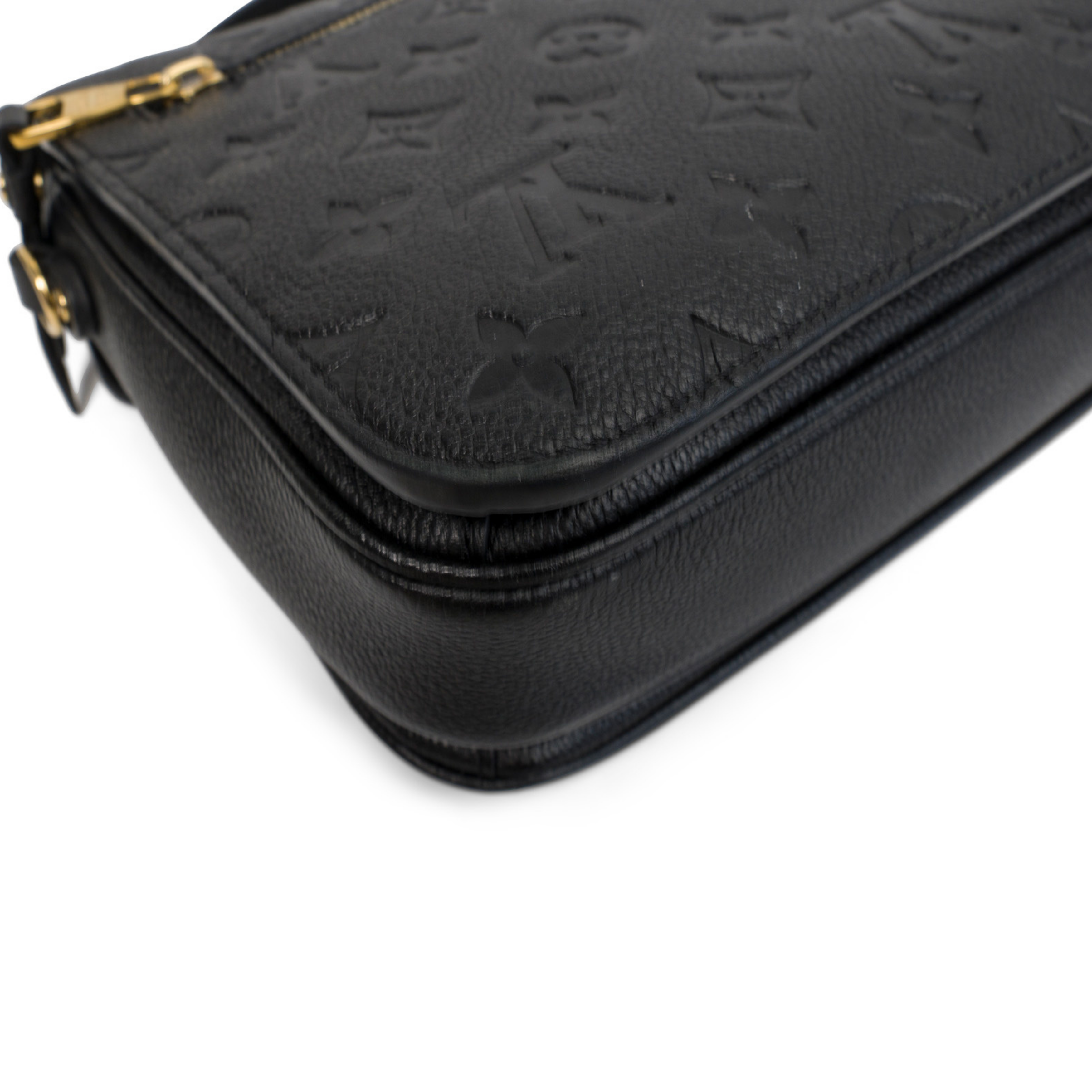 Louis Vuitton 'Pochette Metis' Bag