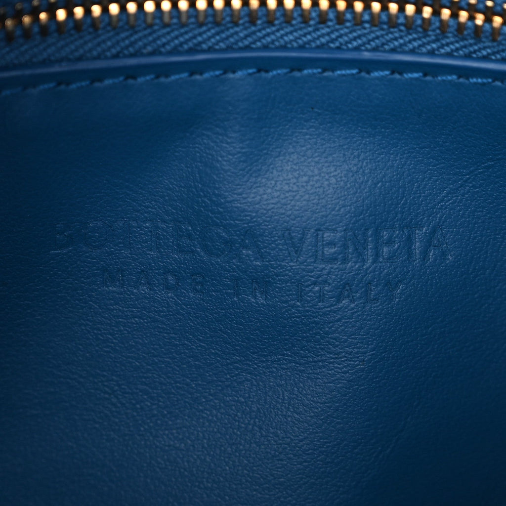 Calfskin Intrecciato Small Hop Deep Pacific