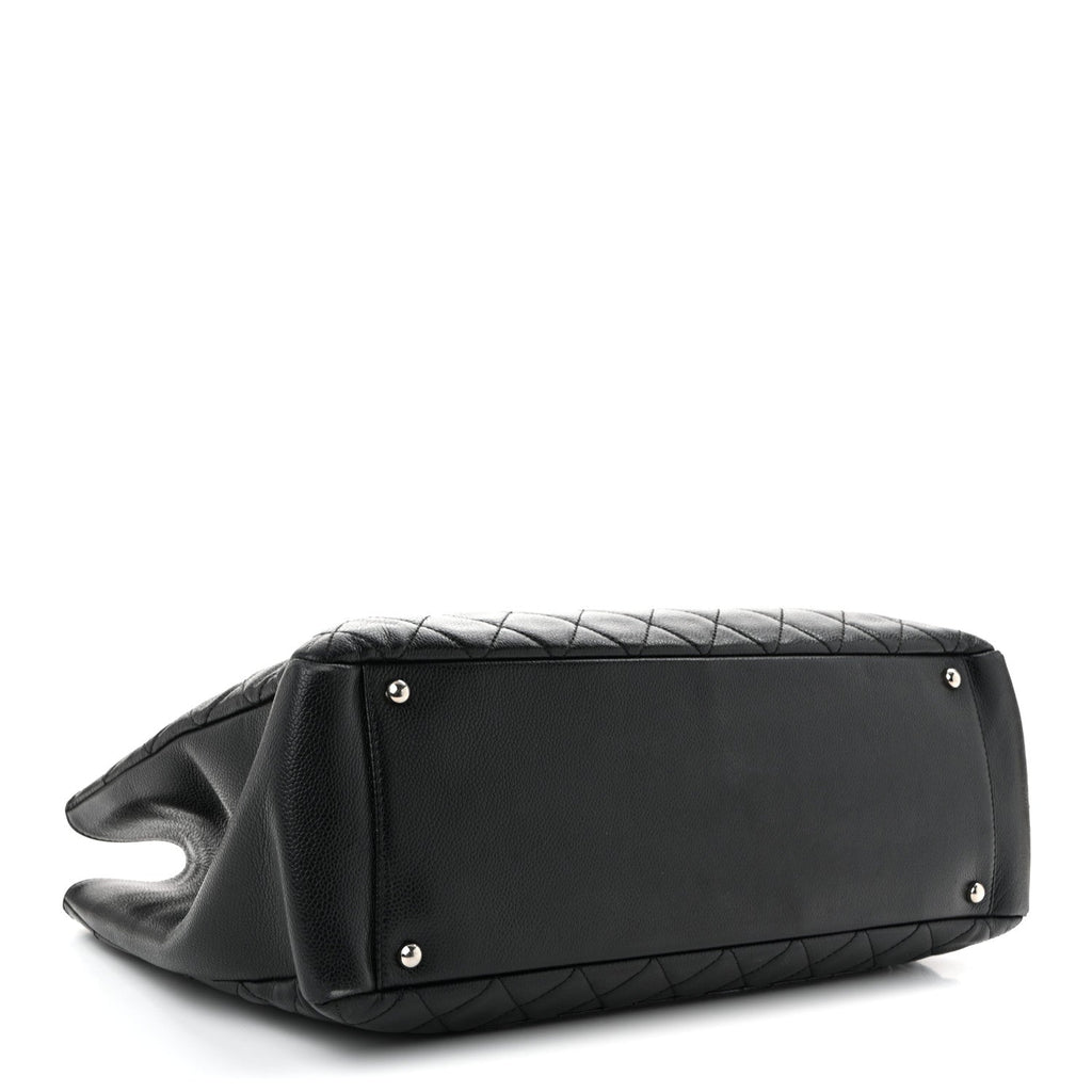 Caviar Quilted XL Grand Shopping Tote GST Black