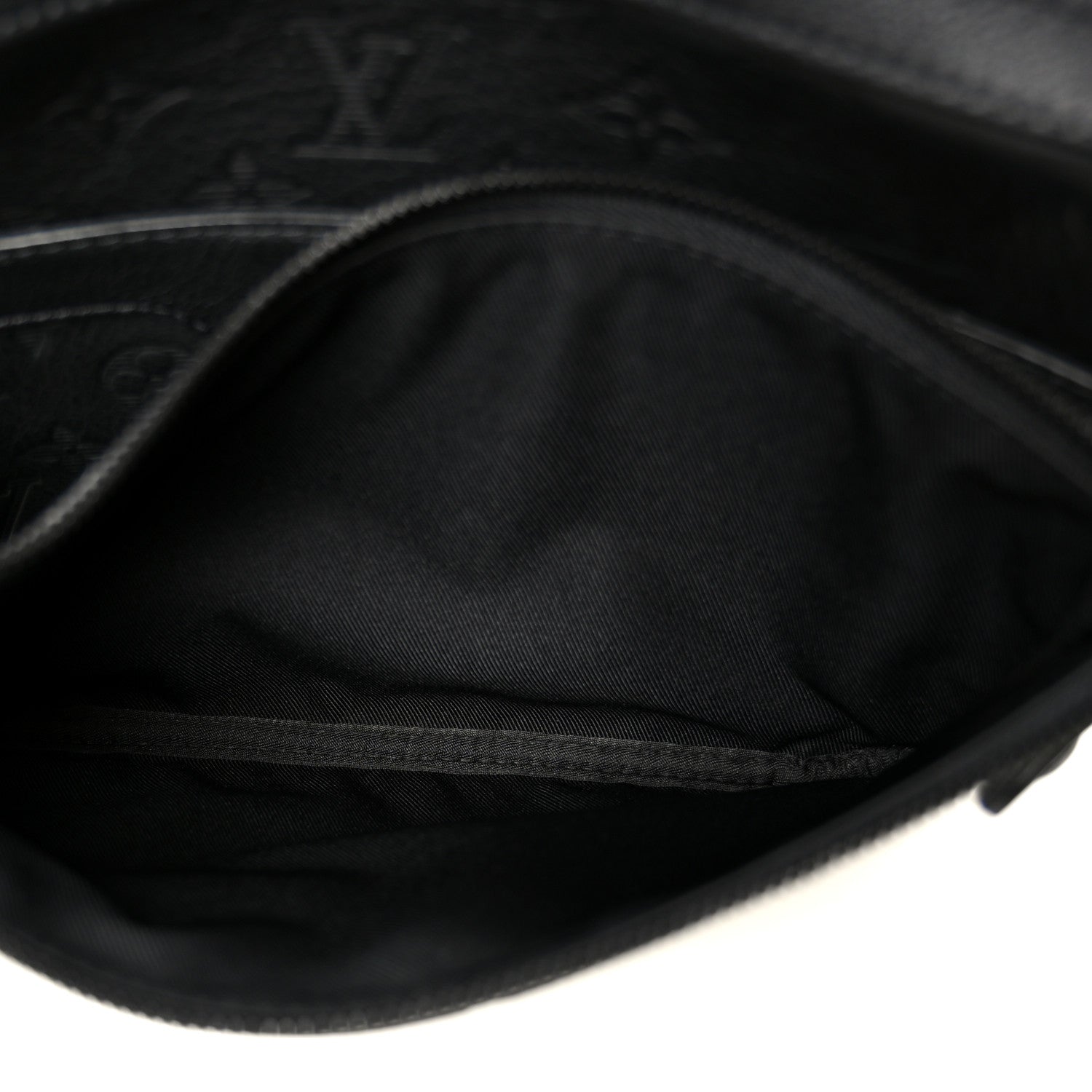 Calfskin Monogram Shadow Trio Messenger Black