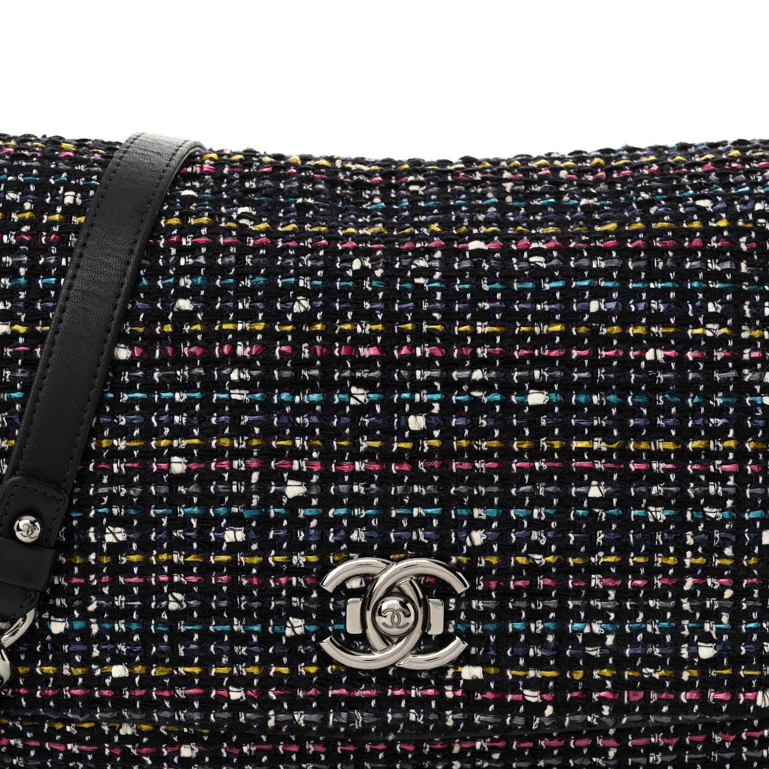 Tweed Small Messenger Flap Navy