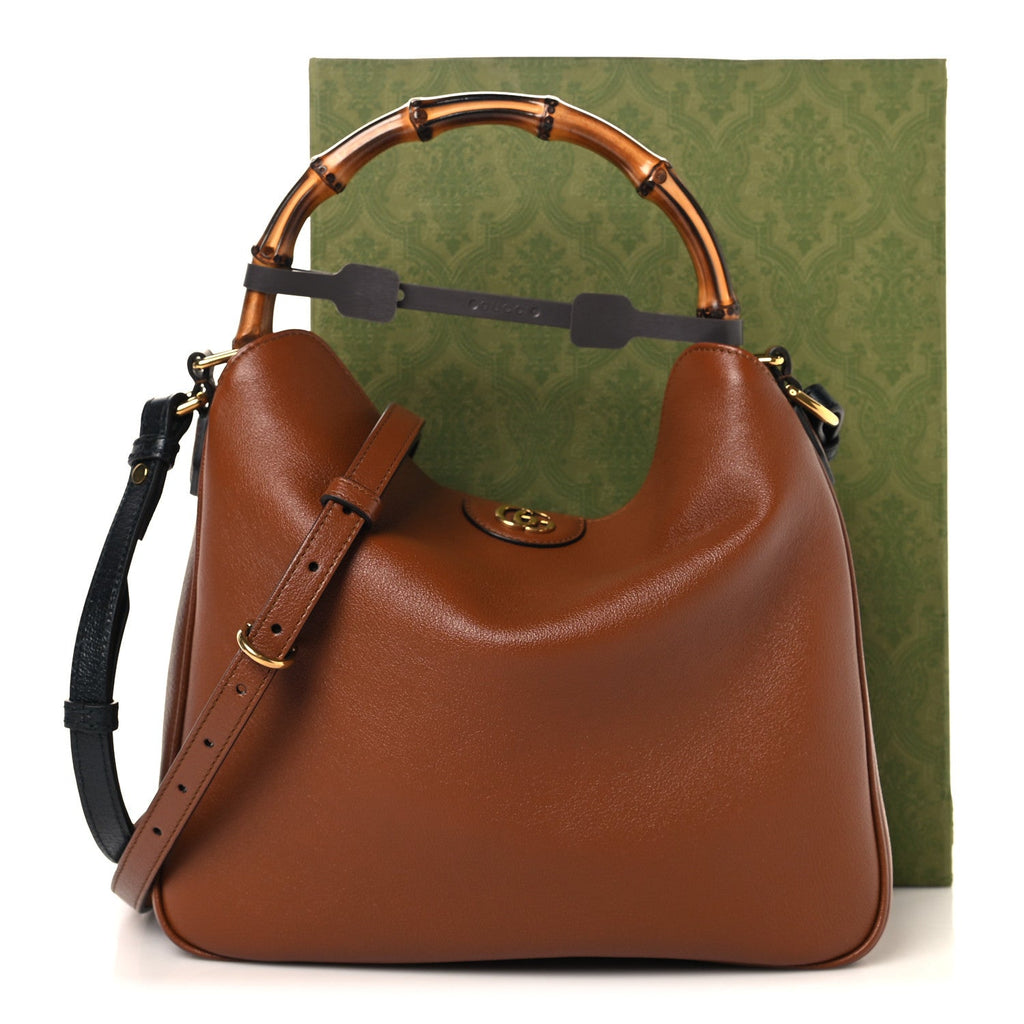 Softy Wonka Textured Dollar Calfskin Medium Diana Shoulder Bag Cuir Black