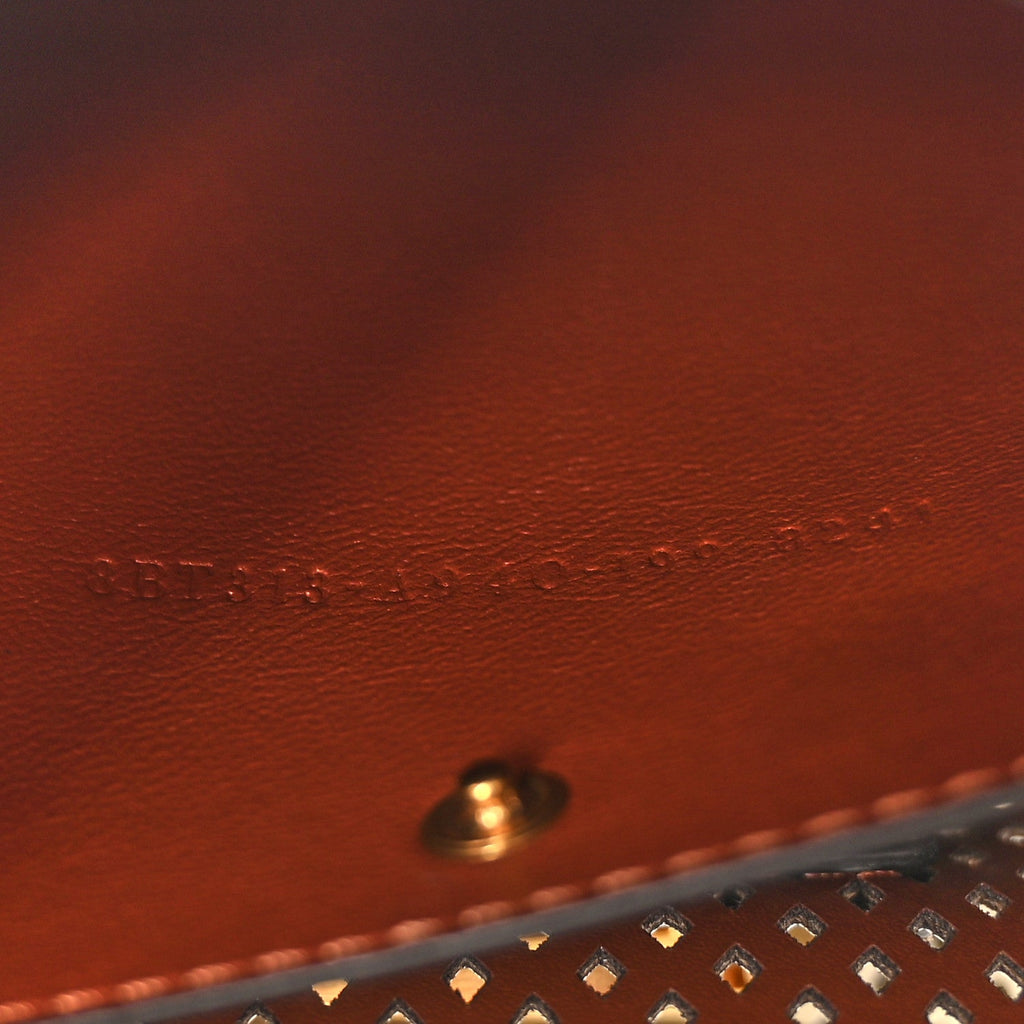 Vitello Liberty Glossy Lambskin F is Fendi Perforated Kan U Shoulder Bag White Ice Rust Maya