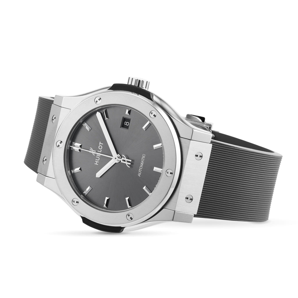 Classic Fusion Racing Grey Titanium