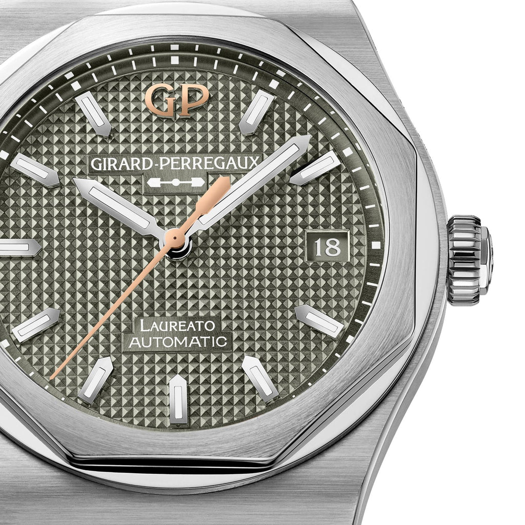 Laureato 38