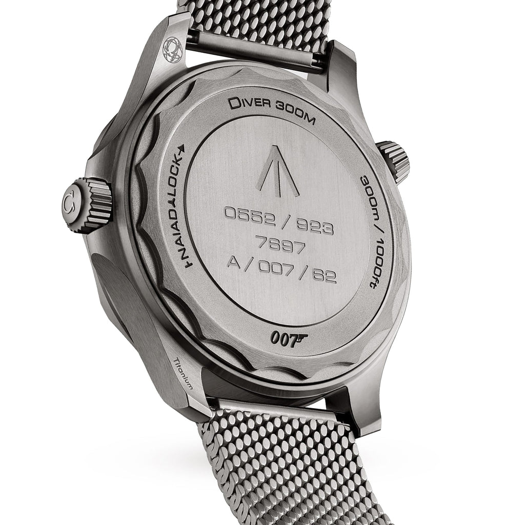 Seamaster Diver 300M James Bond 007 Edition | 42mm, Titanium, Black Dial