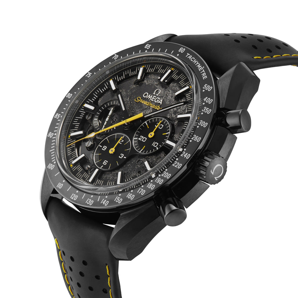 Speedmaster Moonwatch Apollo 8 Dark Side Of The Moon | 44mm, Rubber, Black Dial