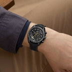Speedmaster Moonwatch Apollo 8 Dark Side Of The Moon | 44mm, Rubber, Black Dial
