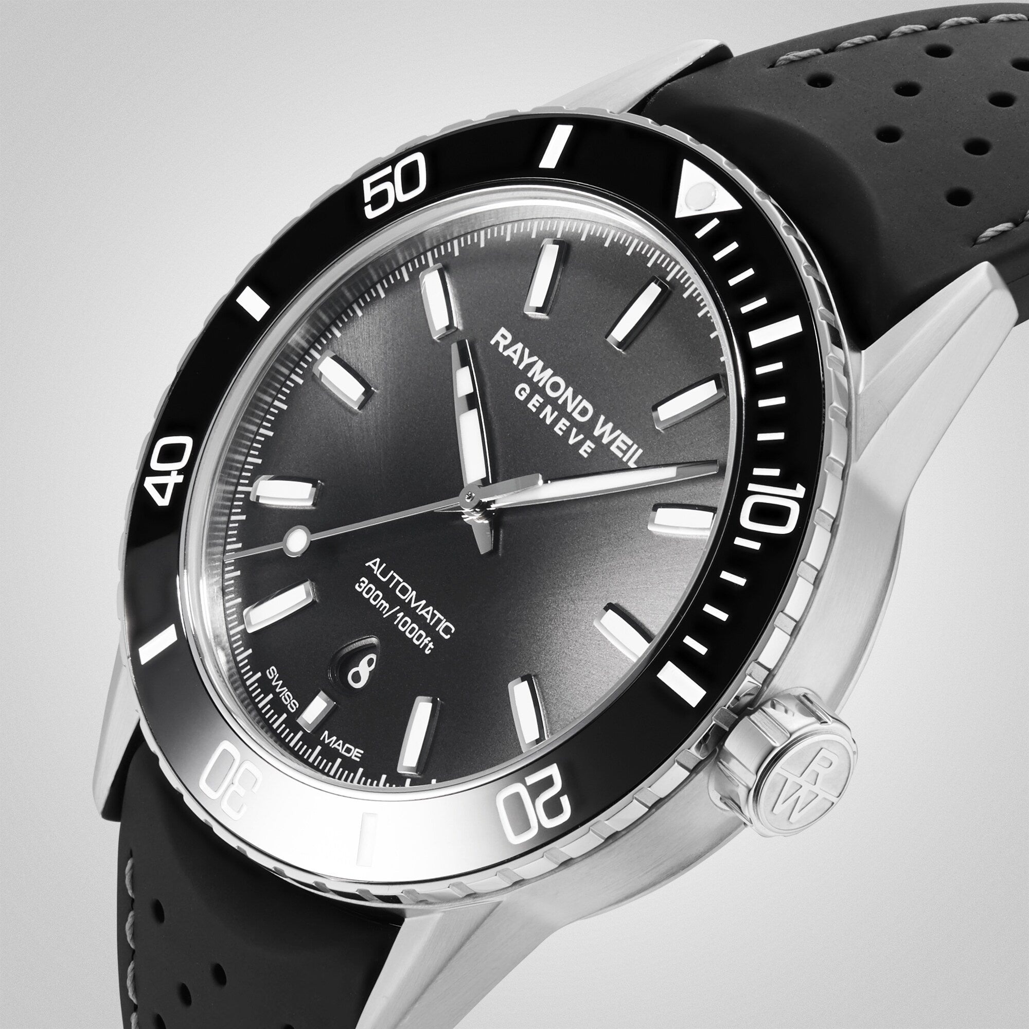 Freelancer Diver Black Dial
