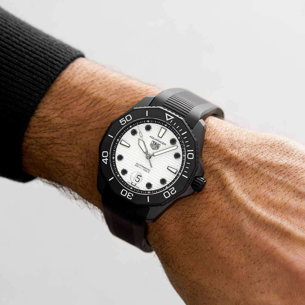 Aquaracer Professional 300 Date
