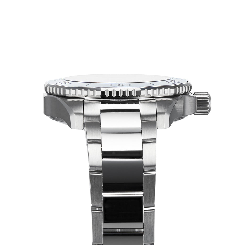Aquaracer Professional 300 Date