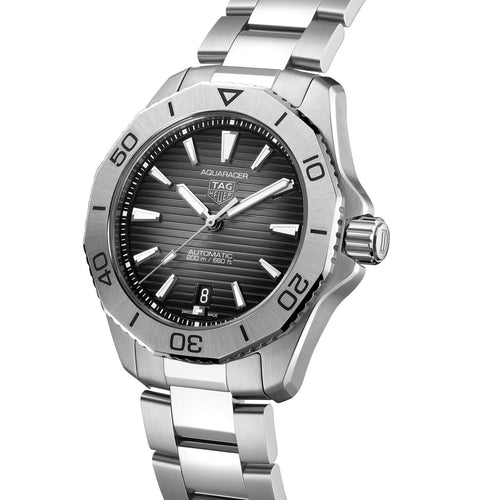 Aquaracer Professional 200 Date | 40mm, Stainless Steel, Black Dial