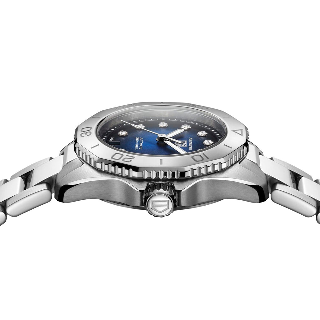 Aquaracer Professional 200 Date