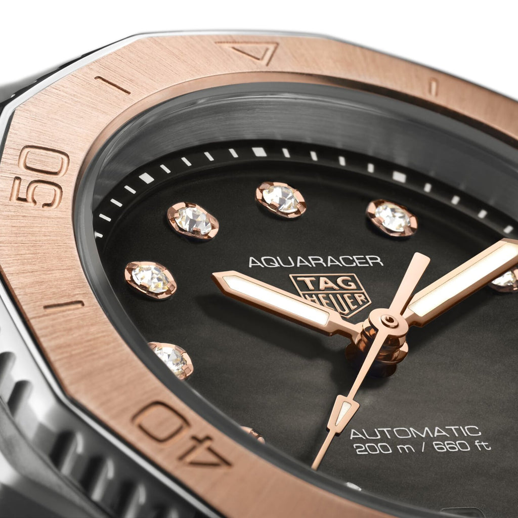 Aquaracer Professional 200 Date