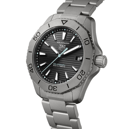 Aquaracer Professional 200 Solargraph | 40mm, Titanium, Black Dial