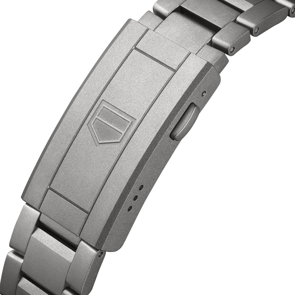 Aquaracer Professional 200 Solargraph | 40mm, Titanium, Black Dial