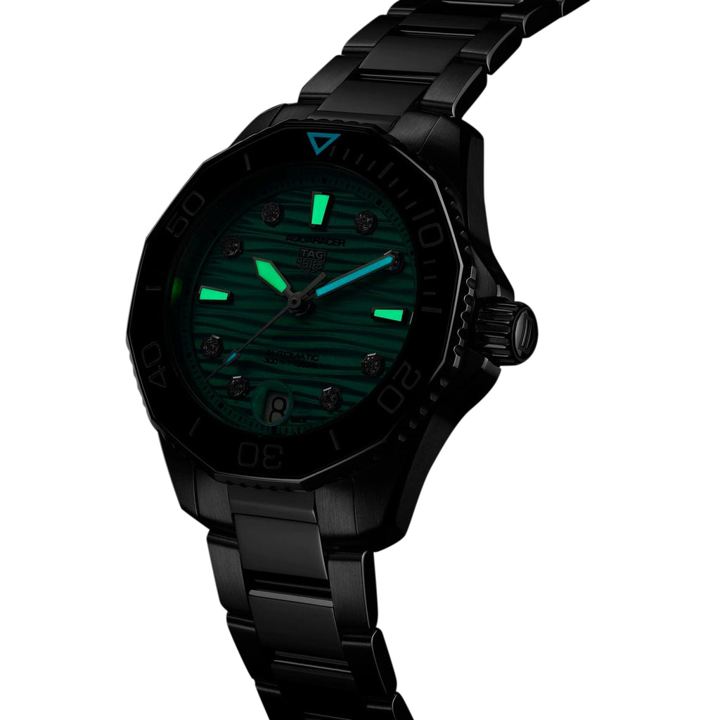 Aquaracer Professional 300 Date
