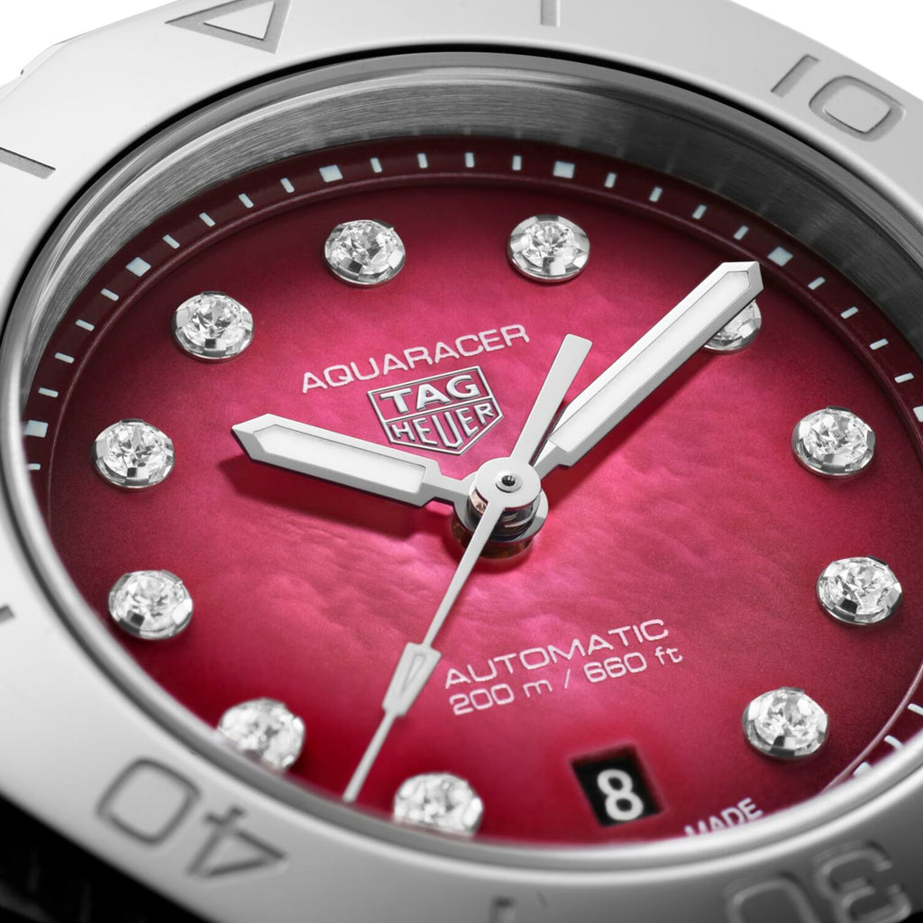 Aquaracer Professional 200 Date
