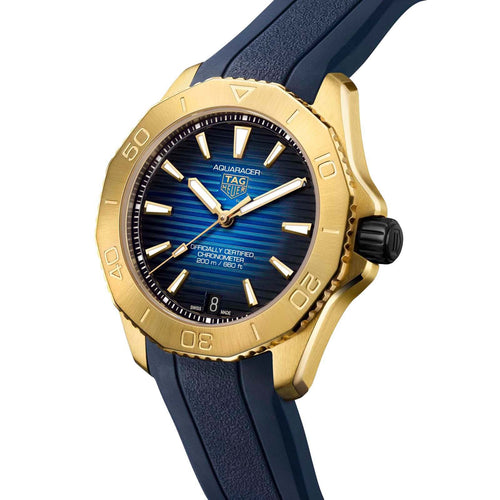 Aquaracer Professional 200 Date
