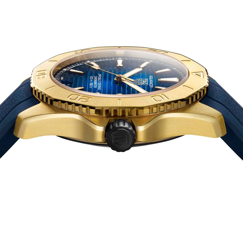 Aquaracer Professional 200 Date