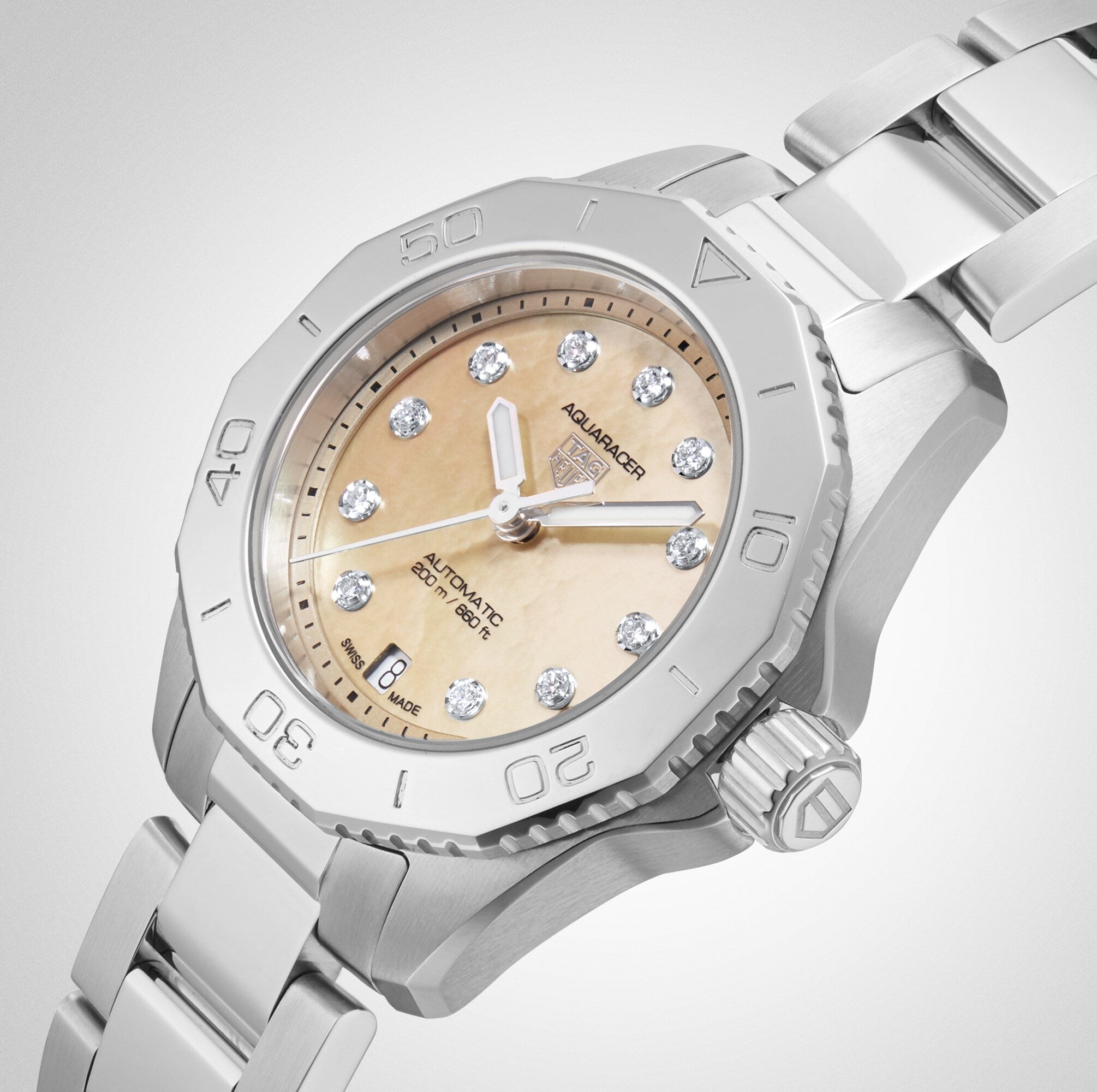 Aquaracer Professional 200 Date
