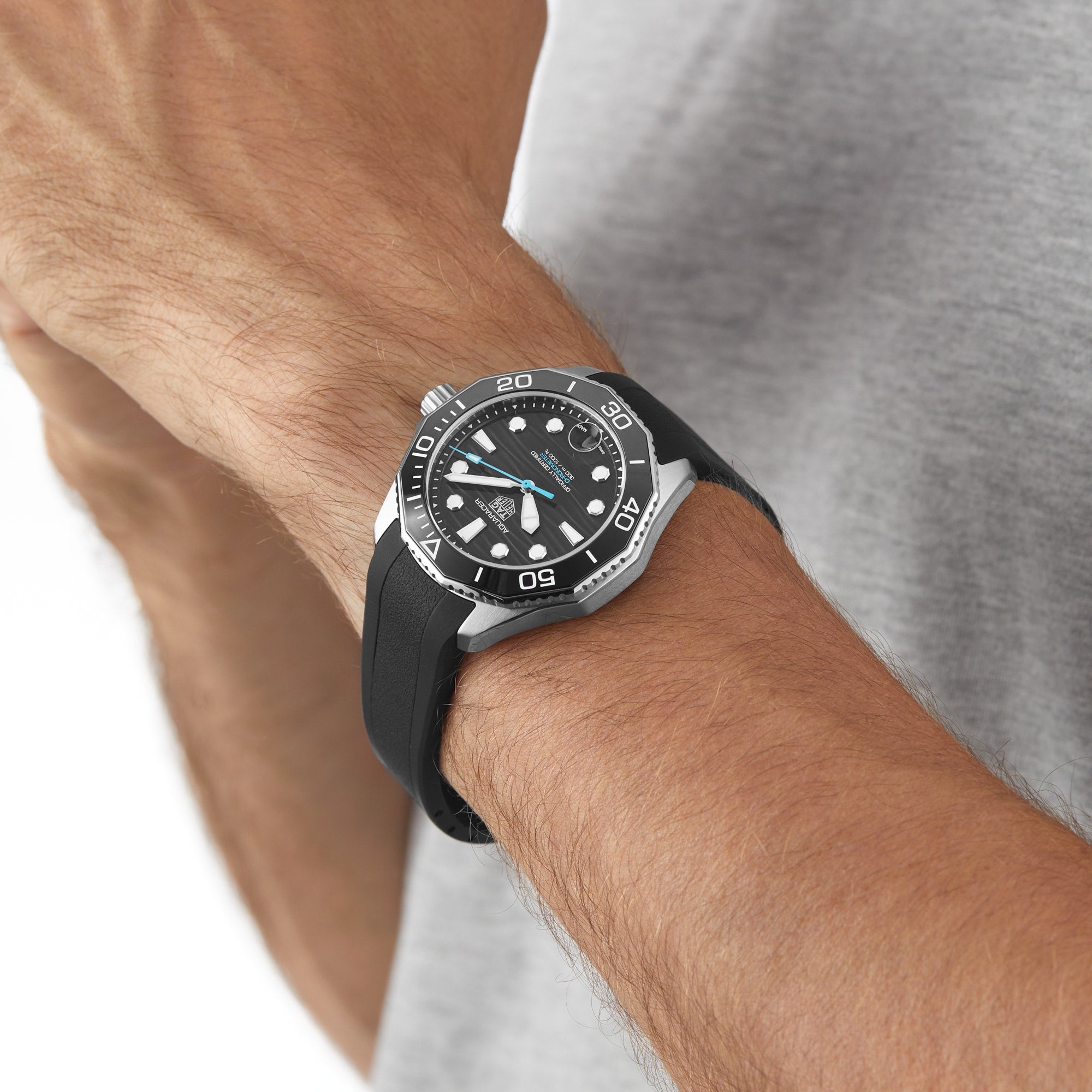 Aquaracer Professional 300 Date