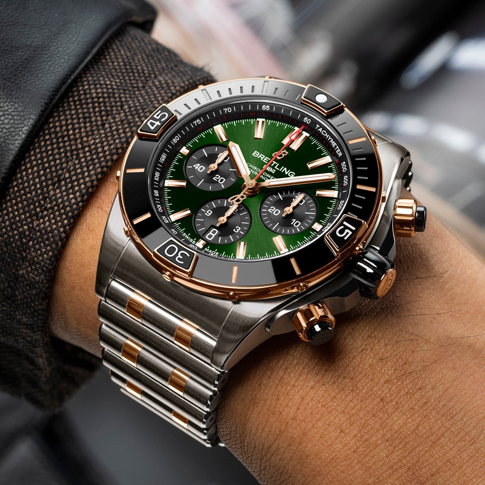Super Chronomat B01 44