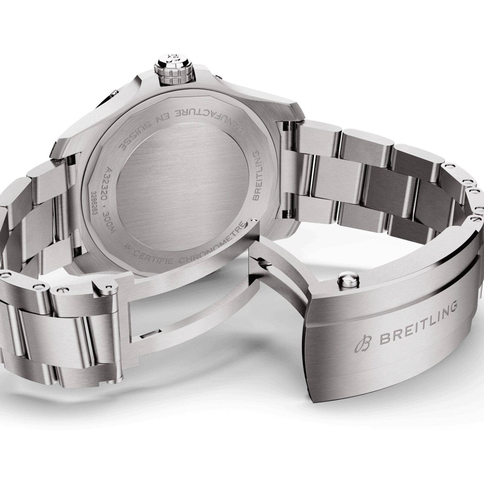 Avenger Automatic GMT 44