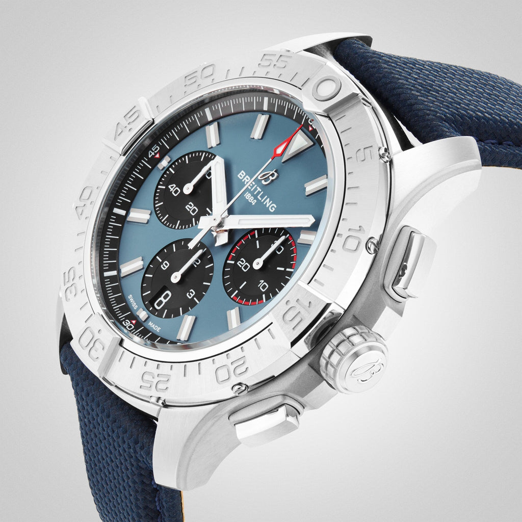 Avenger B01 Chronograph 44
