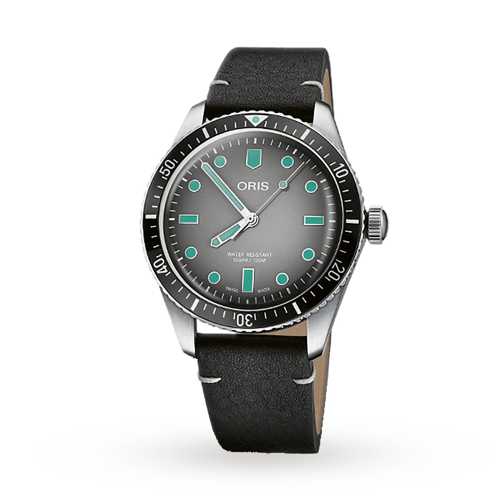 Divers Sixty‑Five